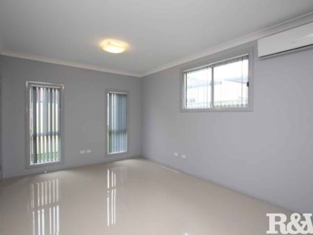 GRANNY FLAT WITH ADDITIONAL RUMPUS ROOM! - Photo 3