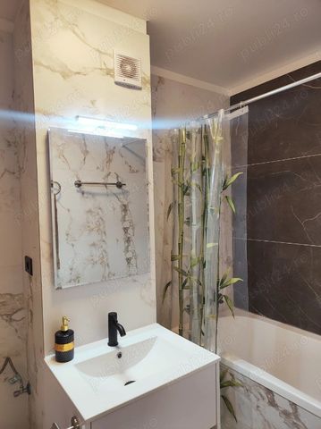 Piata sudului racovita studio dublu - Fotografie 5