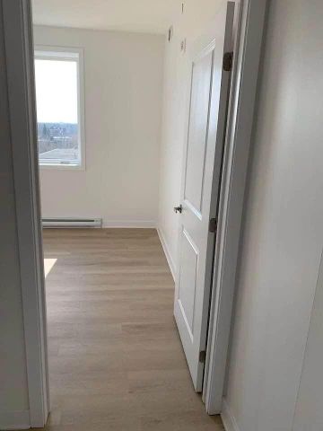 841 Grenon Avenue, Britannia, Ottawa, ON - Photo 4