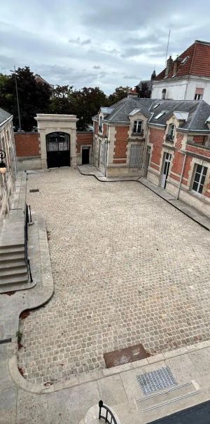 Appartement à louer 3 pièces 82.29m² - Photo 1