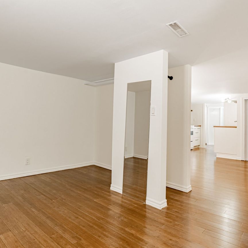 For Lease - 104 Bertmount Avenue Unit# Bsmt, Toronto, Ontario - Photo 1