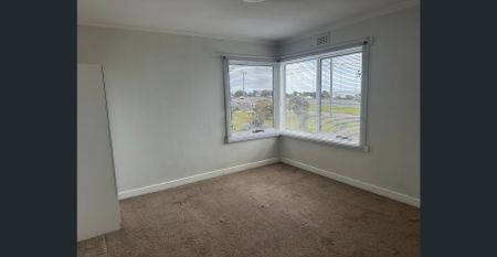 Home for Rent with Seaviews - Photo 4