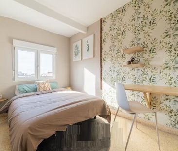 Avenida Pío XII, Valencia, Valencian Community 46015 - Photo 4