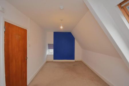 4 bedroom house to rent - Photo 3