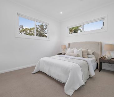 Luxury Brand New 4 bedroom Home Main House for Lease only - Photo 5