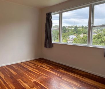 Charming 3BR Townhouse in Newlands - Photo 4
