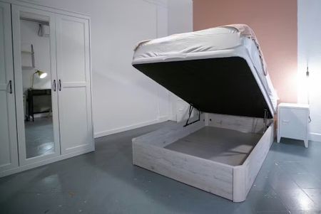 Carrer de lAlmudí, Valencia, Valencian Community 46003 - Photo 4