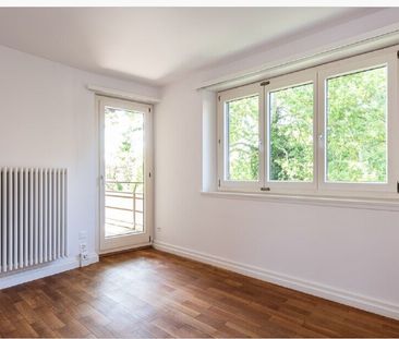 Generous apartment with impressive far-reaching views - Foto 2