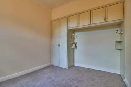 2 bedroom terraced house to rent - Photo 3