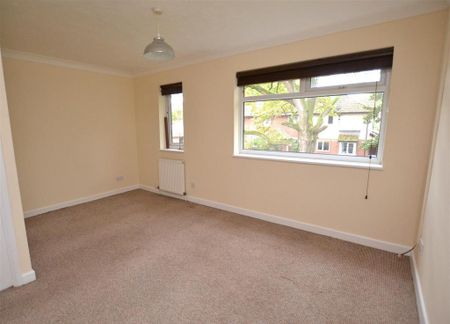 1 bedroom end of terrace house to rent - Photo 2