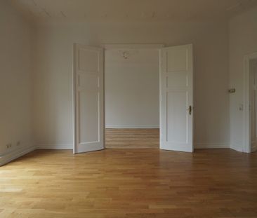 Wiesbaden-Rheingauviertel! Komplett sanierte 3-ZKB Stilaltbauwohnun... - Foto 4