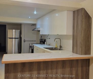 181 Augusta Avenue #Lower - Photo 5