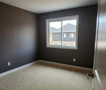For Lease - 46 BRADLEY Avenue, Welland, Ontario - Photo 3