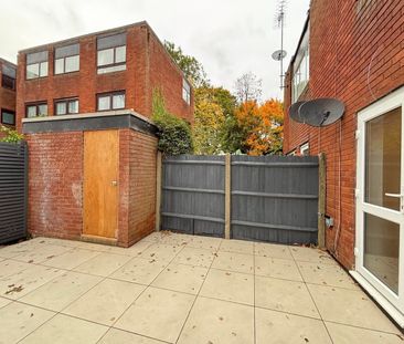 Rainsford Close, Stanmore, HA7 - Photo 4