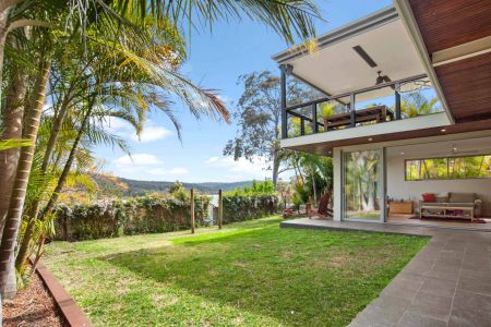 Sundrenched Elevation and Sweeping Bushland Views - Photo 2