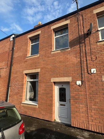 2 bedroom terraced house to rent - Photo 5