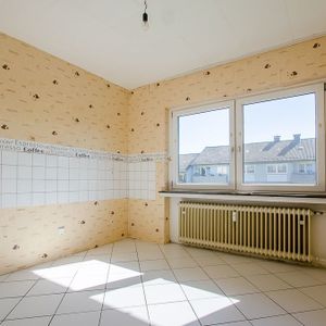 Stadtnahe Etagenwohnung mit Balkon - Photo 2