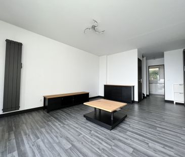 Location Appartement 3 pièces 59m² CORBEIL ESSONNES 91100 - Photo 1