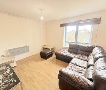 2 bedroom apartment to rent - Photo 2