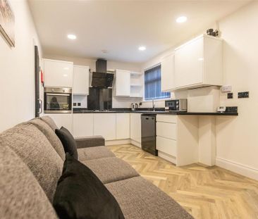 5 bedroom house to rent - Photo 4