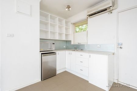 24/77 Park Street, South Yarra - Photo 4