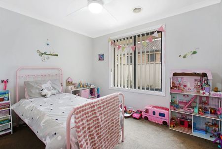 Modern Family Living in a Quiet, Convenient Thurgoona Location - Photo 5