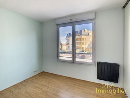 Location Appartement 2 pièces 56m² - Photo 3