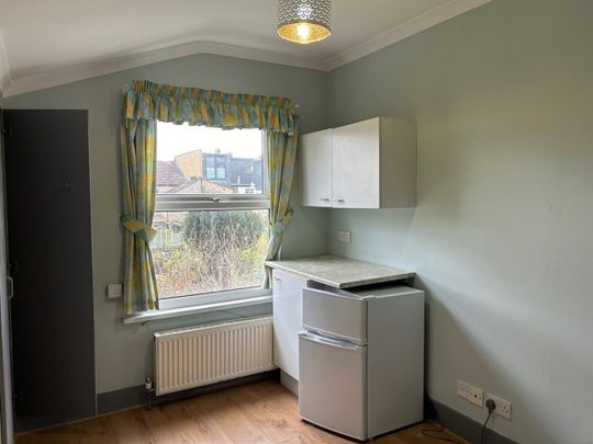 Room in a Shared House, Glenwood Road, N15 - Photo 1