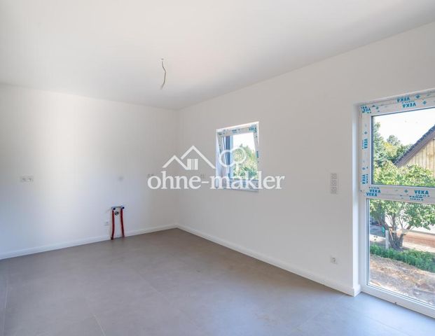 Dachgeschosswohnung in Berlin (Rudow) - Photo 1