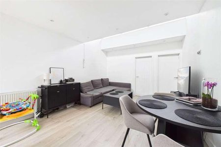 Peach Street, Wokingham, Berkshire, RG40 - Photo 2