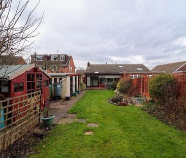 3 bedroom bungalow to rent - Photo 2