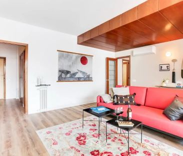 Carrer del Comte Borrell, Barcelona, Catalonia 08015 - Photo 2