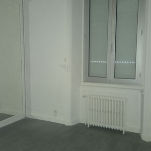 Apartment - Photo 2