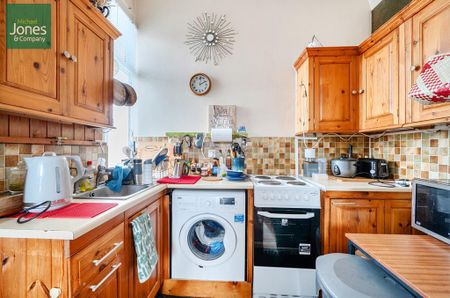 1 bedroom flat to rent - Photo 5