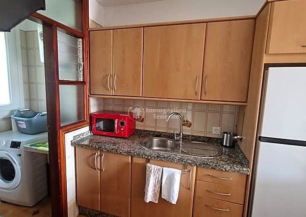 For rent 2-bedroom apartment in Los Cristianos