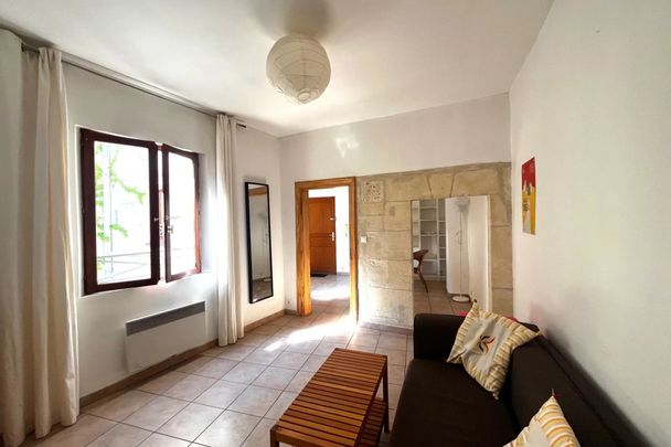 Appartement meublé 3 pieces et terrasse en centre ville - Photo 1