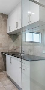 Modern and Stylish Sanctuary - Photo 3