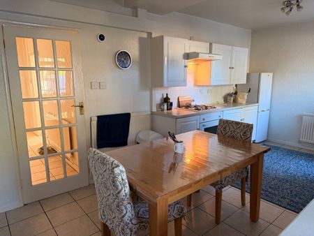 Room in a Shared House, Stockland Road, LE2 - Photo 5