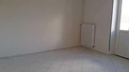 Location Appartement 2 pièces 57m² - Photo 5