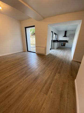 Location Appartement 3 pièces 58m² ORLEANS 45000 - Photo 2