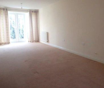 4 bedroom detached house to rent - Photo 1