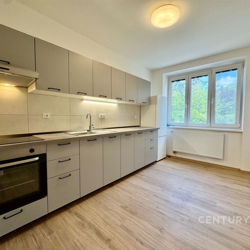 Pronájem bytu 2+1 68 m² - Фото 1