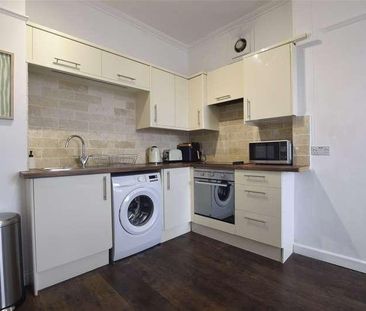 Berkeley Street, Cheltenham, Gloucestershire, GL52 - Photo 5