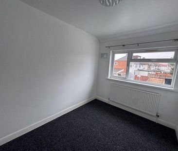 3 bedroom house to rent - Photo 3