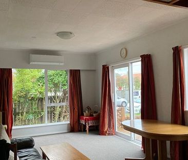 Spacious 3 bedrooms property in central location - Photo 5