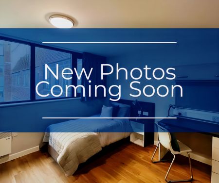 One Bedroom Apartment - Photo 3