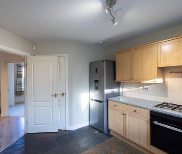 4 bedroom detached house to rent - Photo 1