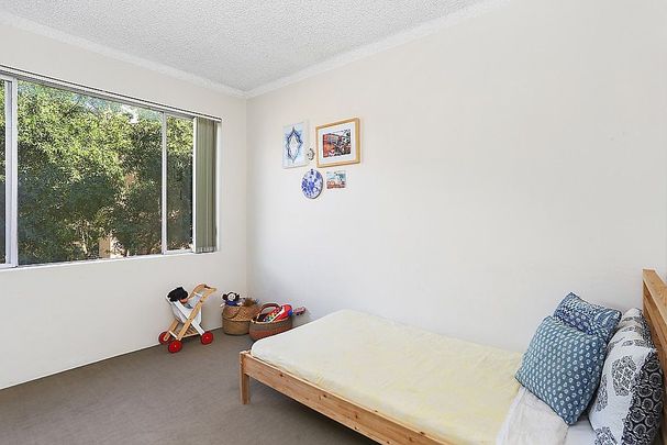 Easy Living In Prime Location - Photo 1