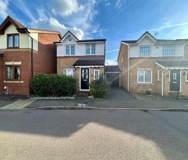 Heathcote Gardens, Harlow, CM17 - Photo 3