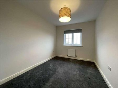 Yr Helyg, Colwyn Bay, Conwy, LL29 - Photo 2